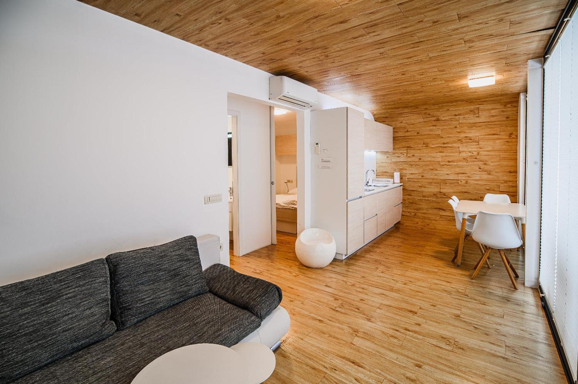 Glamping Maleric With Natural Pool Dragatus Экстерьер фото
